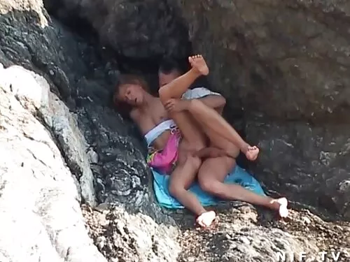 Спри се! Влязохте в  ...