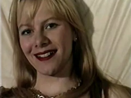 Скрита камера в публ ...