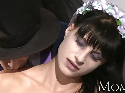 Скъпа Аби лесбийски  ...