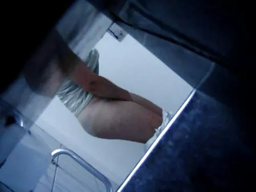 Красива блондинка ма ...