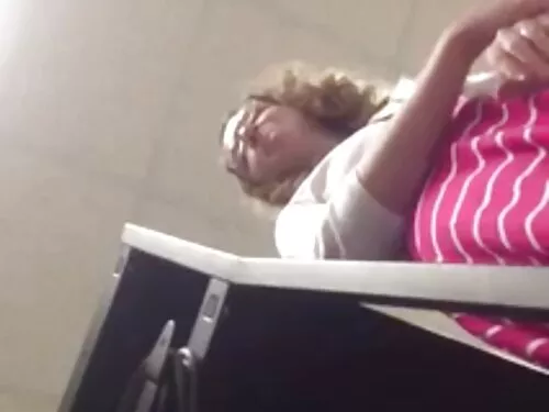 Руската красавица ви ...