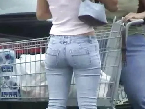 Целият porno klipove ...