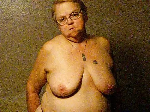 Лица на момичета по  ...