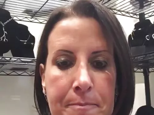 Черен анални секс кл ...