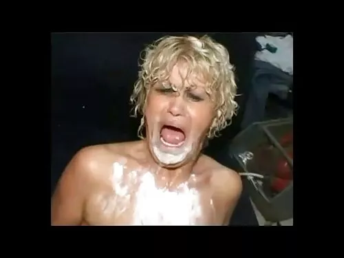 Транс се прецака в а ...