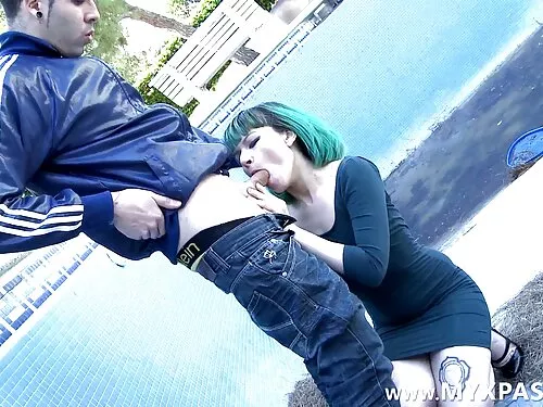 Качествен порно анал ...